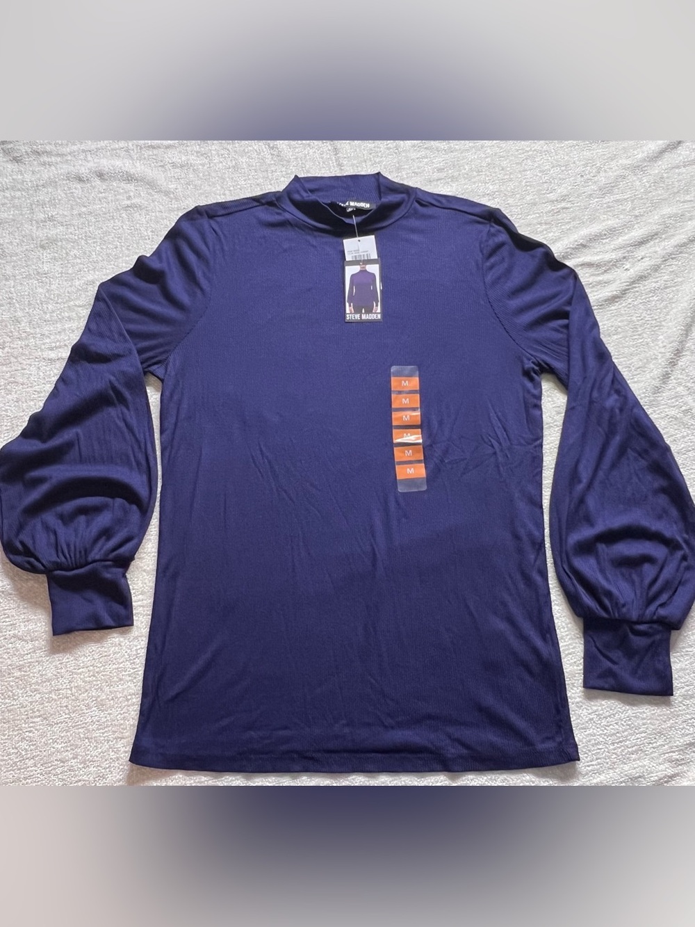 NWT Steve Madden ribbed mock turtleneck navy blue, long balloon sleeves, Sz